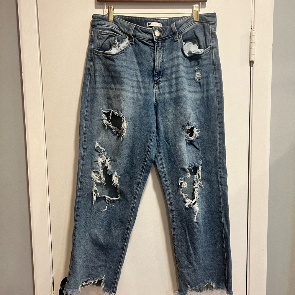 SO Women's Distressed Straight Leg Jeans - Blue